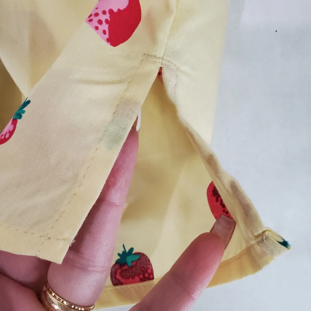 Laura Scott Stawberry Novelty Printed Button Down Sleeveless Top Yellow Size M - Picture 4 of 10